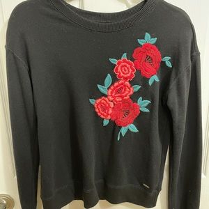 red rose embroidered long sleeve!!